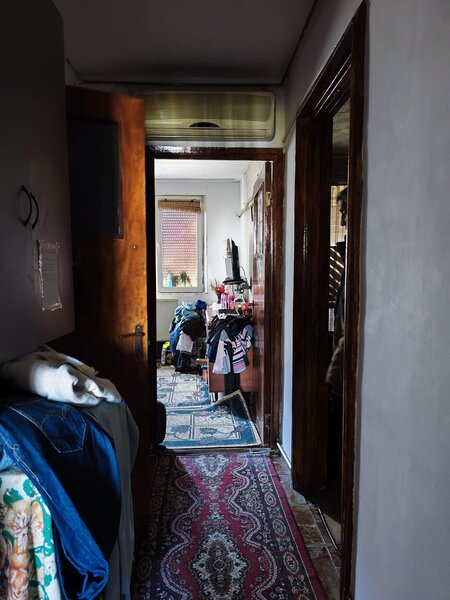 Drumul Taberei, fara comisioane, ap cu 3 camere centrala gaz, etaj 4